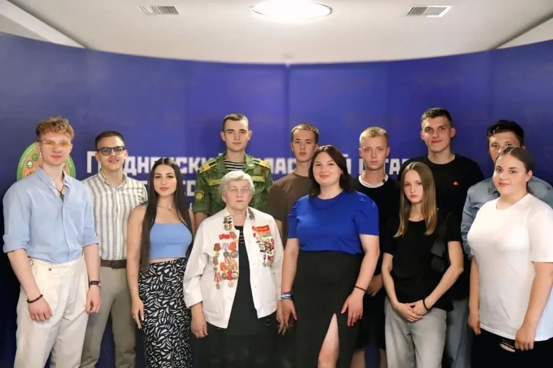 Сила и Единство Студотряды за мир!