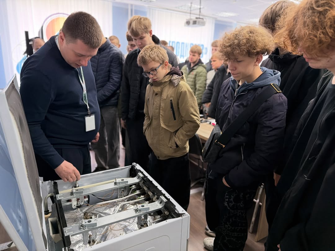 Образование — фундамент общества